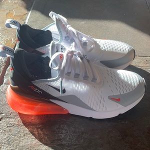 Nike airmax 270s